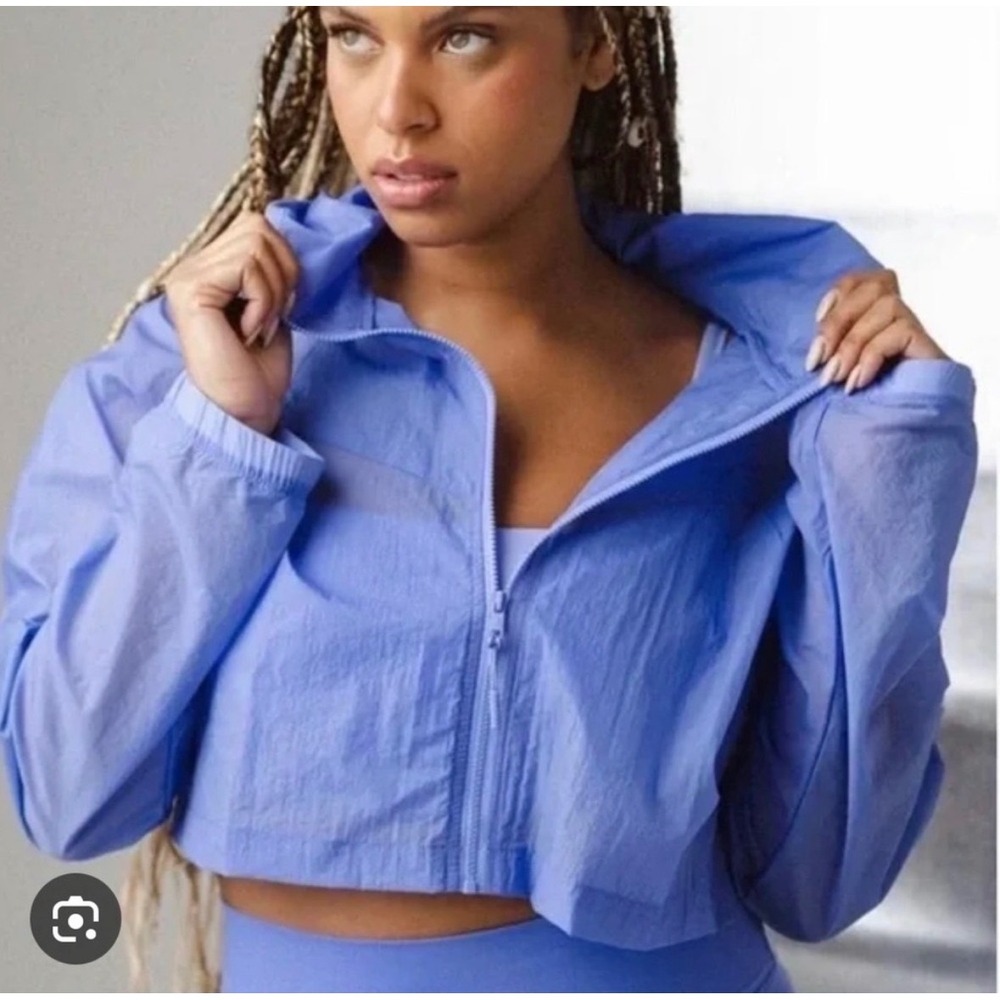 Balance Athletica Windbreaker Women Medium Blue Athleisure Crop Hood Jacket Yoga
